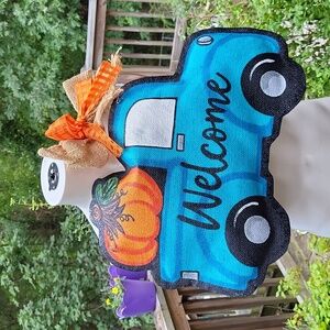 Canvas door hanger, wreath, Fall, truck, pumpkin, ribbon, 20,5" x 15,5"